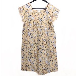 <NWOT>Yellow Flower Pattern Dress